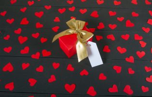 San Valentín: Financia tus regalos con un préstamo
